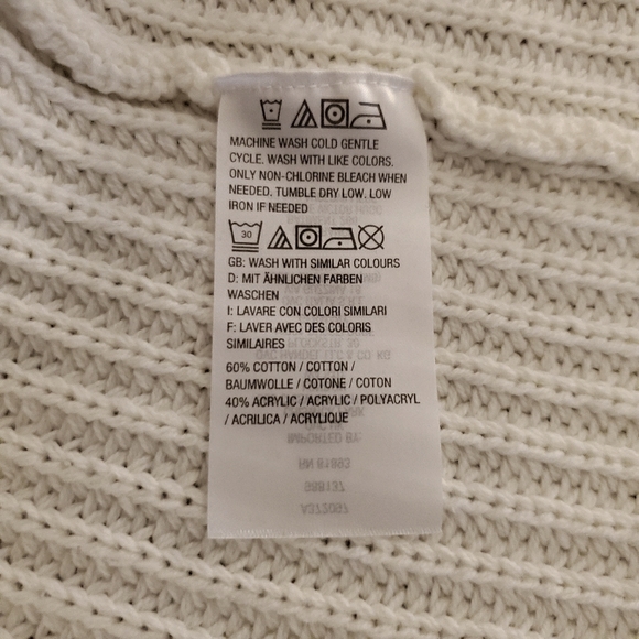 Lisa Rinna Fisherman's sweater - Picture 6 of 7